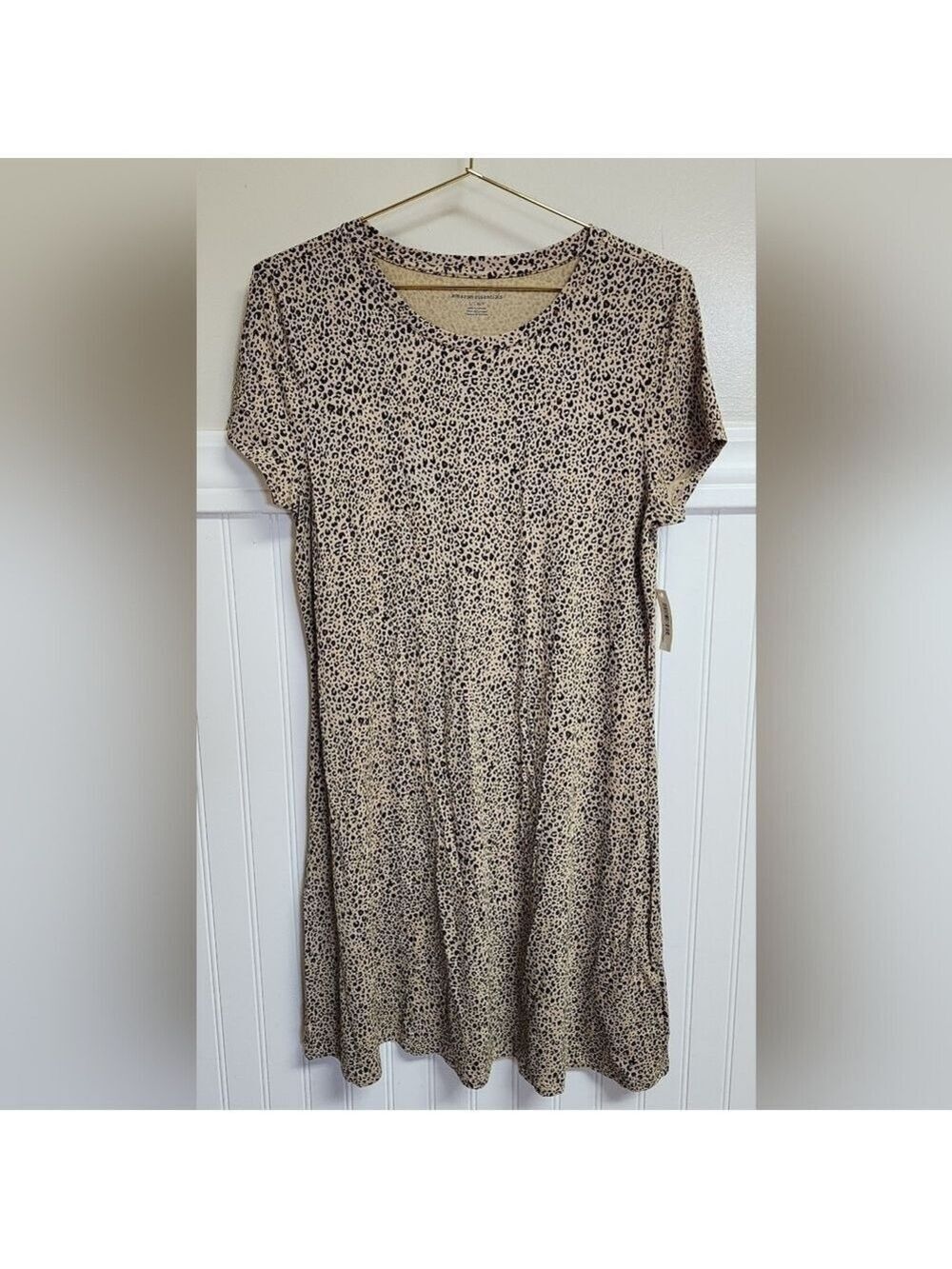 Amazon Essentials Leopard Short-Sleeve Scoop Neck Swing Dress Size Small - NWT